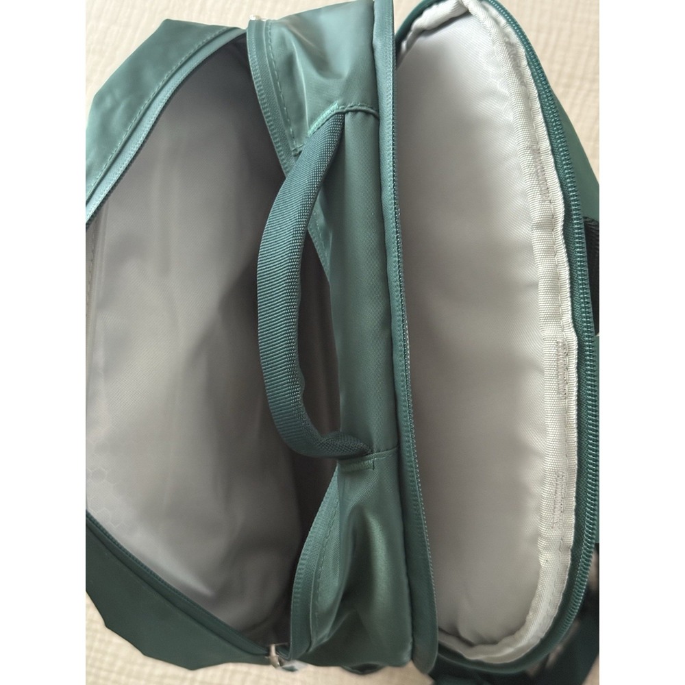 2026 Masters Golf Authentic Augusta National Full Size Backpack NWOT - Picture 6 of 6